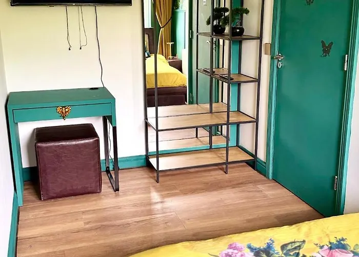 Stylish Guest Dublin